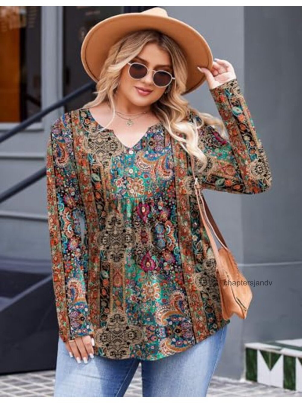 Plus Size Long Sleeve V-Neck Tunic Top with Pleated Chest - Picture 3 of 6